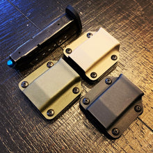 Load image into Gallery viewer, Pistol Magazine Carrier - DOUBLE STACK